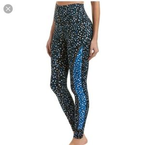 Beyond yoga high waisted leggings.